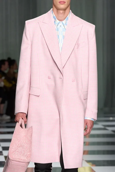 Look 76